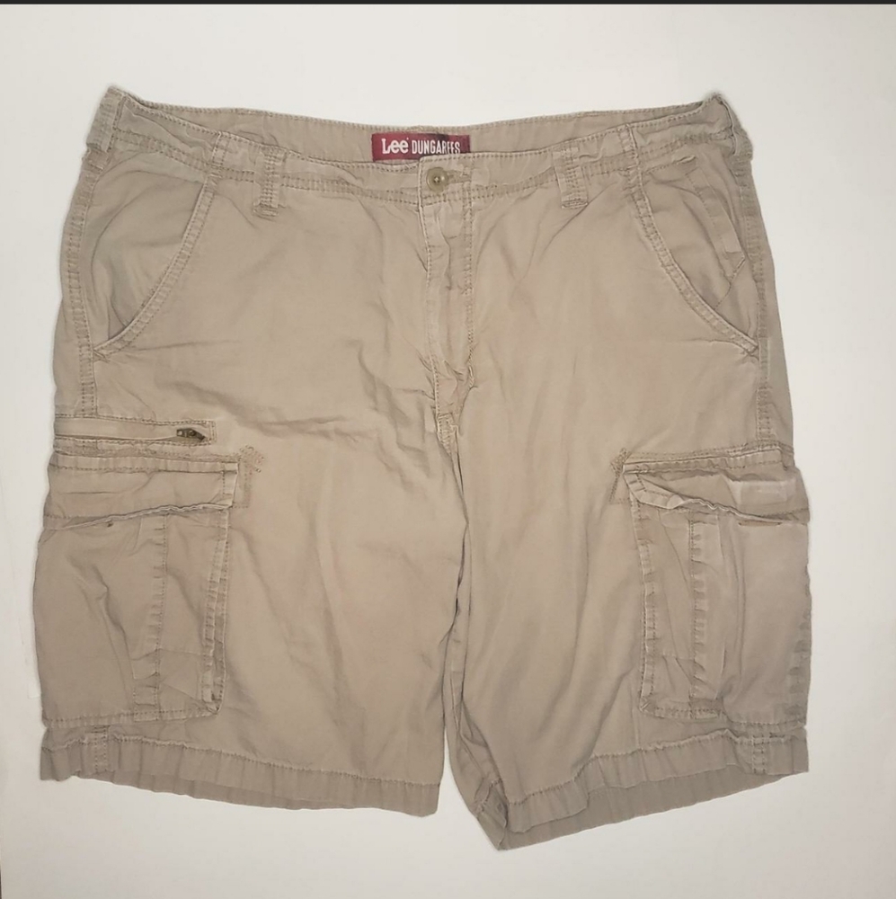 Lee Dungarees Tan Khaki Cargo Shorts Size 36
